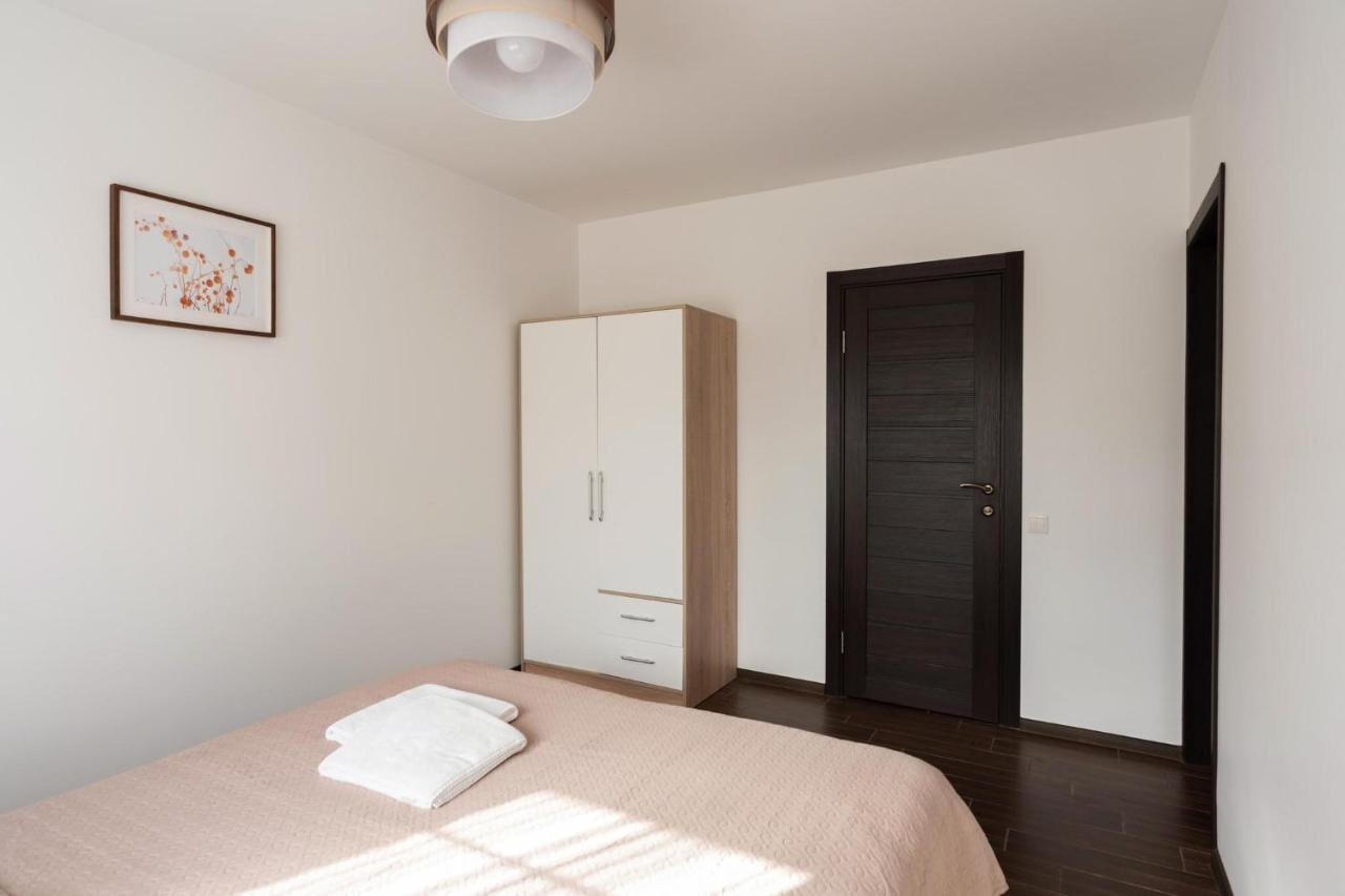 4 Apartment Between Two Lakes VNO Exterior foto